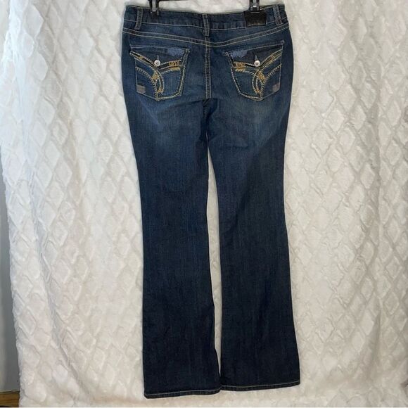 PARIS BLUES Size 13 Juniors - Distressed Bootcut Blue Jeans - embroidered pocket - Picture 2 of 16